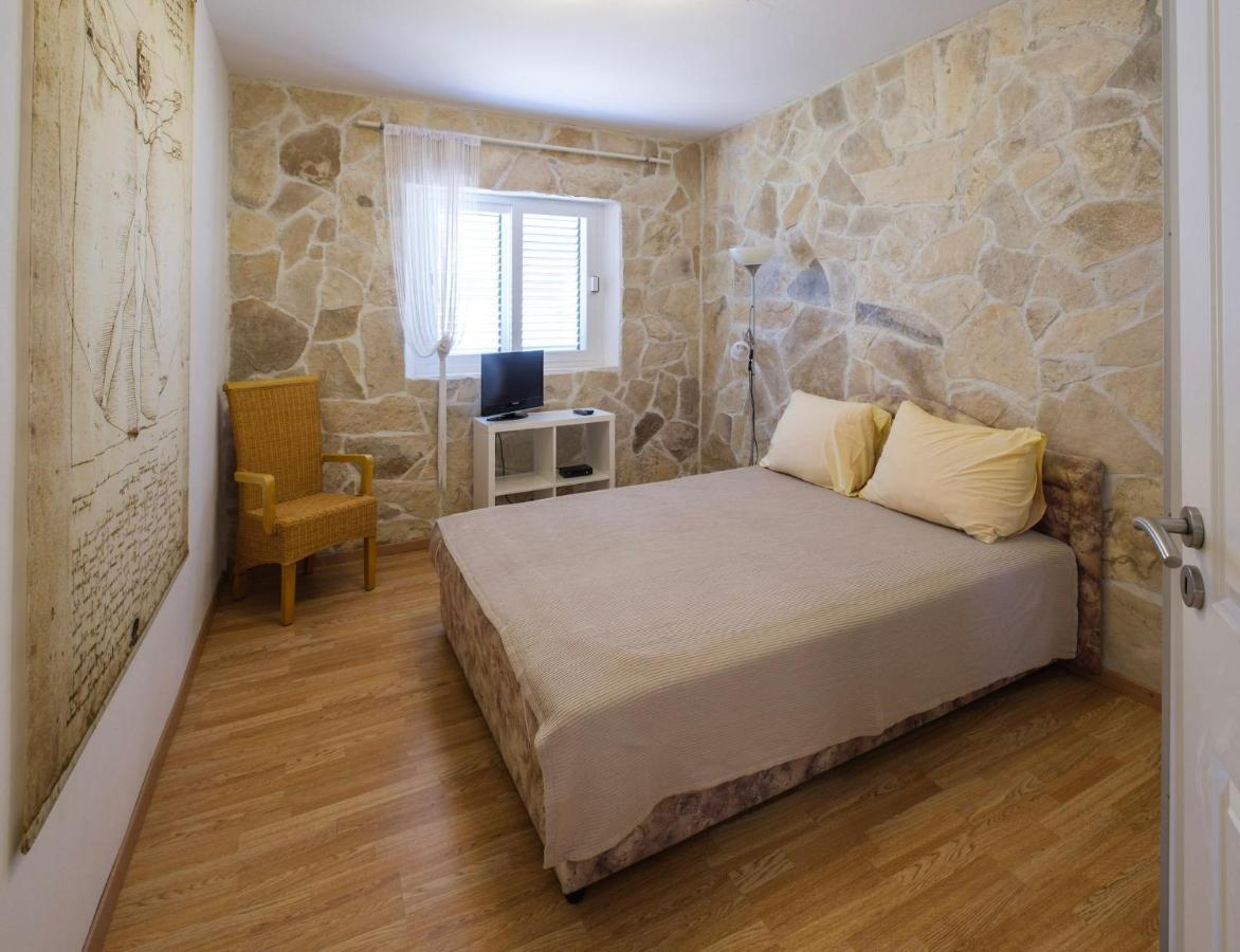 Apartments Kaktus Orebic Bagian luar foto
